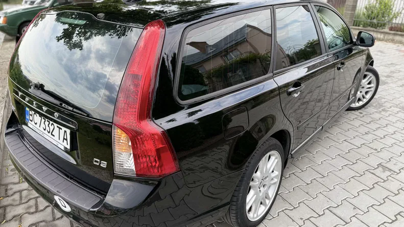 Volvo V50 2011 - 28
