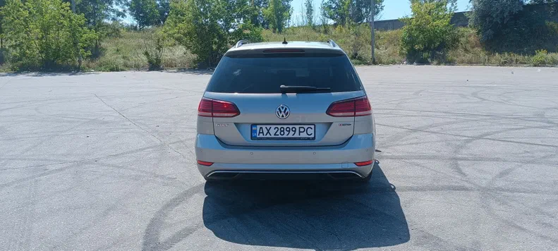 Volkswagen Golf 2019 - 5