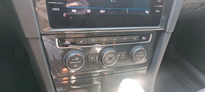 Volkswagen Golf 2019 - 15