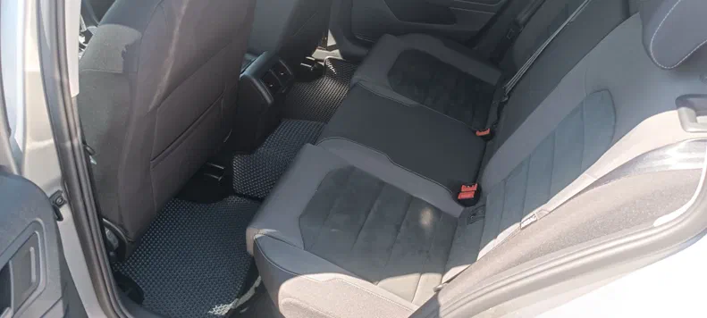 Volkswagen Golf 2019 - 28