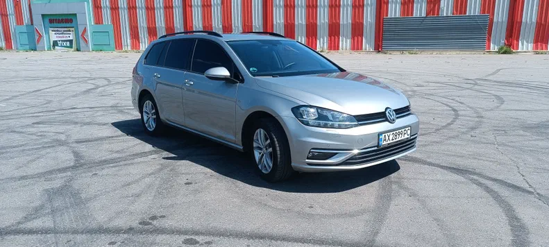 Volkswagen Golf 2019 - 2