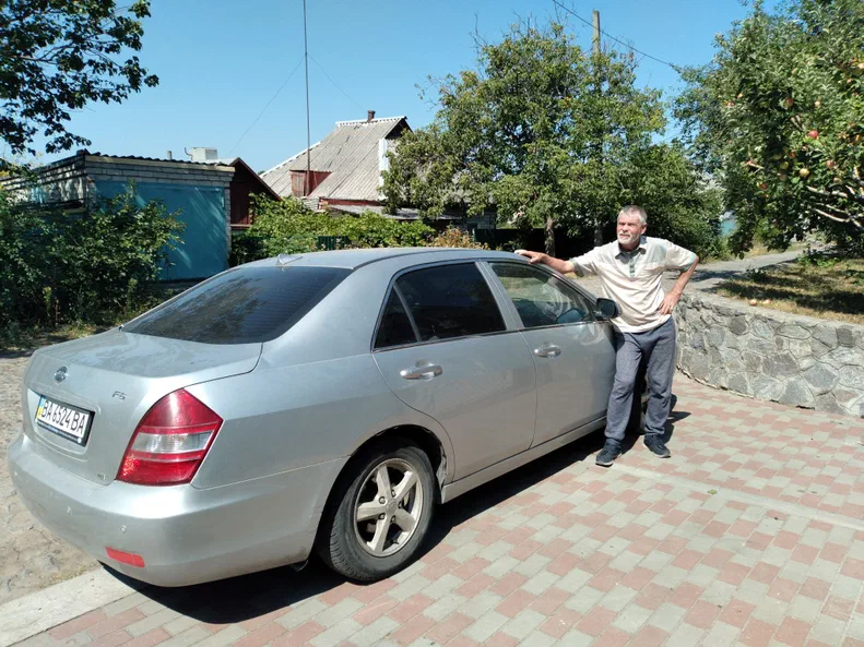 BYD F6 2012 - 6