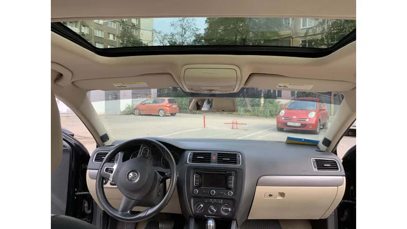 Volkswagen Jetta 2012 - 8