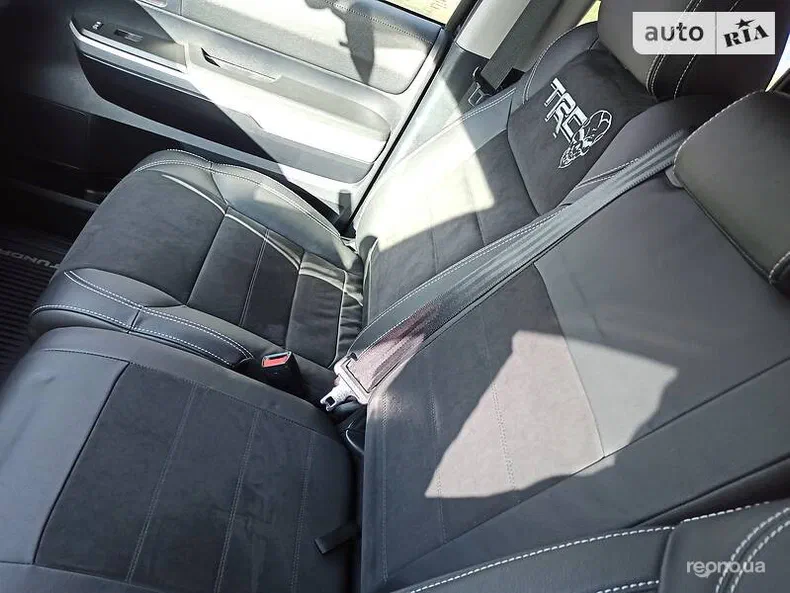 Toyota Tundra 2014 - 11