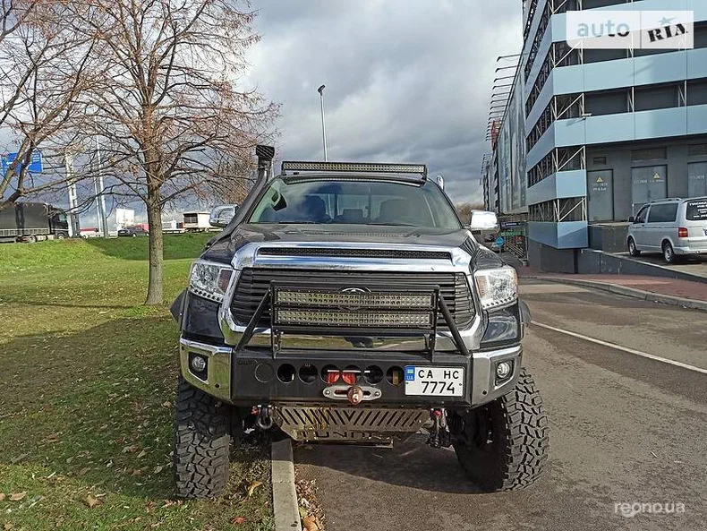 Toyota Tundra 2014 - 25
