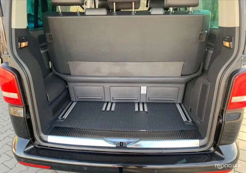 Volkswagen Multivan 2013 - 11