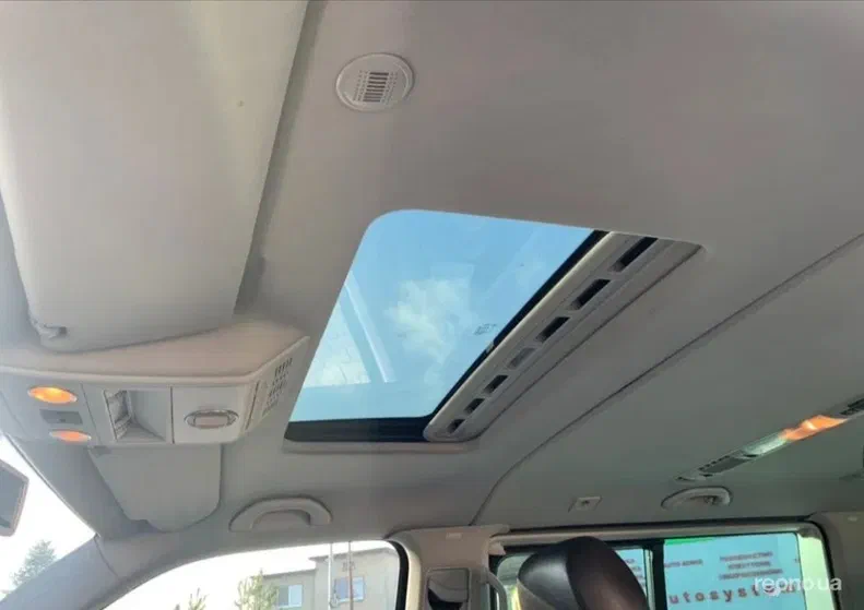 Volkswagen Multivan 2013 - 8