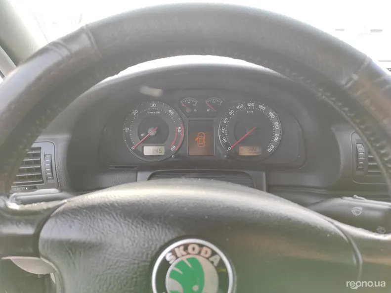 Skoda Superb 2004