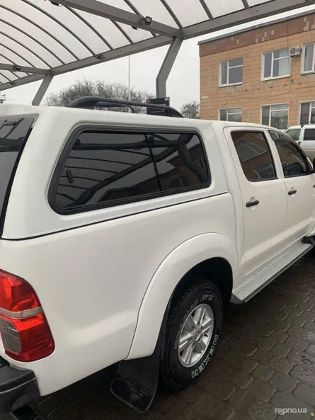 Toyota Hilux 2014 - 5