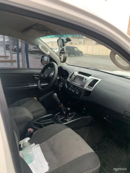 Toyota Hilux 2014 - 16