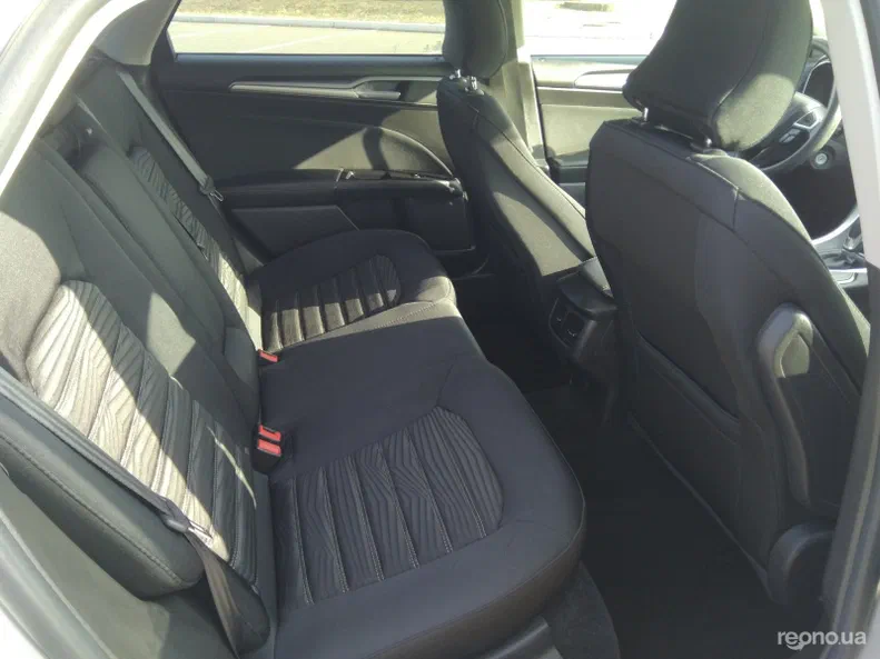 Ford Fusion 2016 - 14