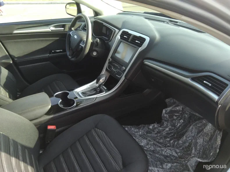 Ford Fusion 2016 - 12