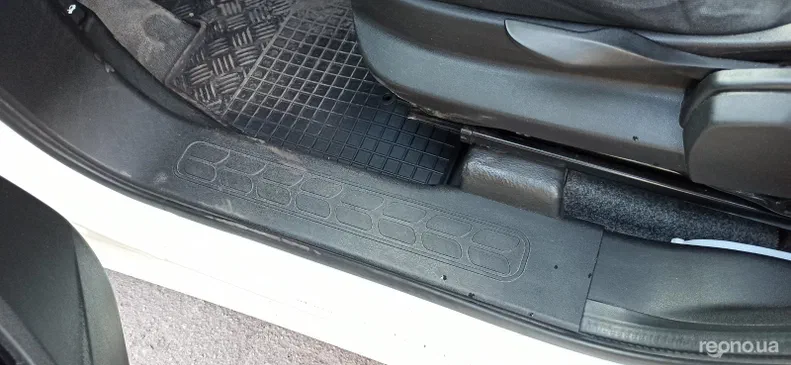 Ford Cargo 2011 - 23