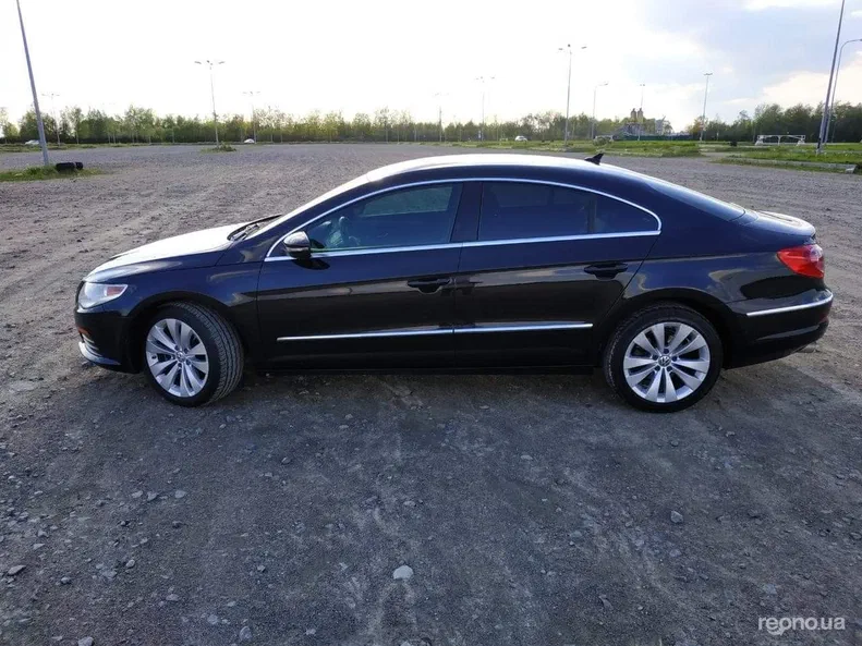 Volkswagen Passat CC 2011