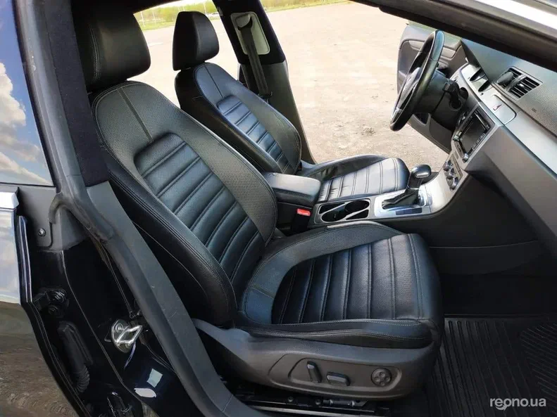 Volkswagen Passat CC 2011 - 11