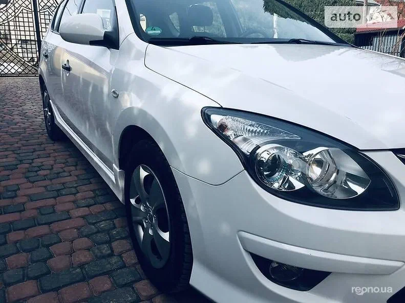 Hyundai i30 2011 - 11