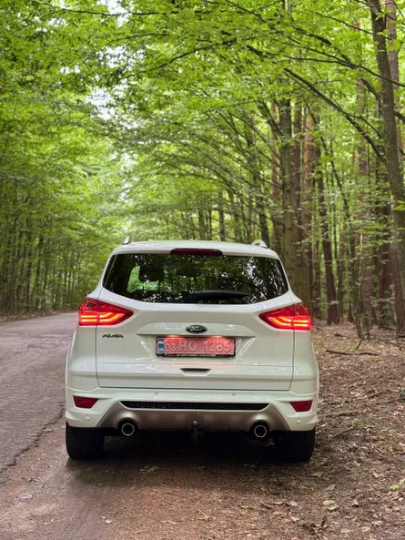 Ford Kuga 2015 - 2