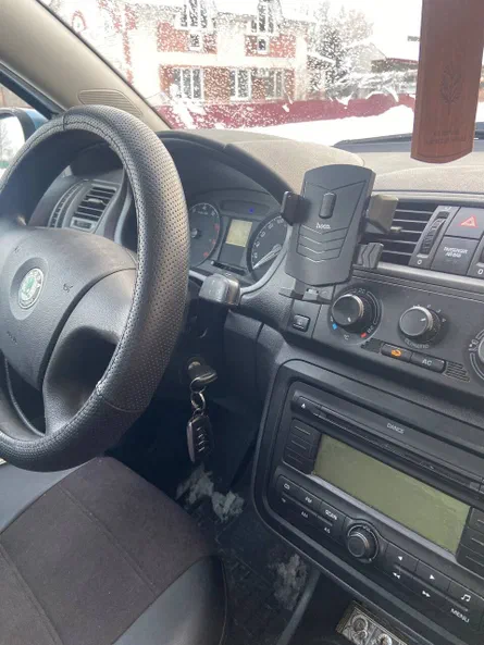 Skoda Fabia 2009 - 3