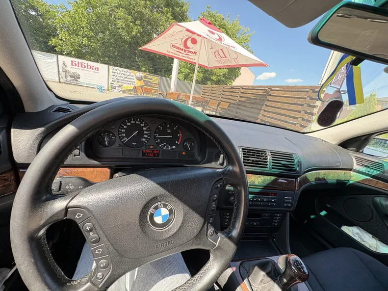 BMW 5 серія 2001 - 19