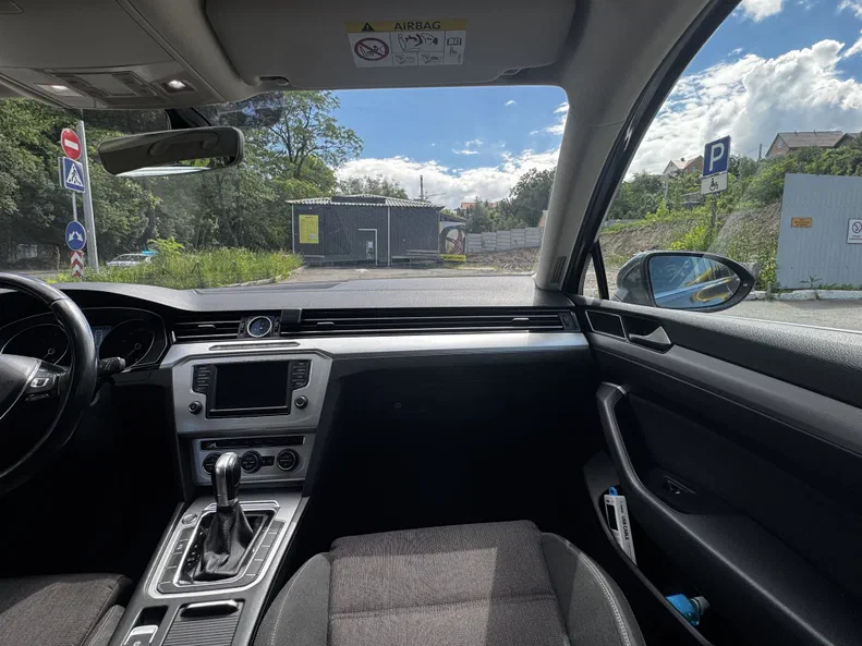 Volkswagen Passat 2015 - 20