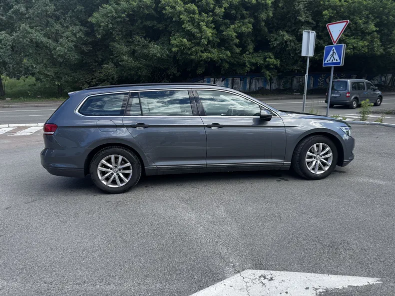 Volkswagen Passat 2015 - 5