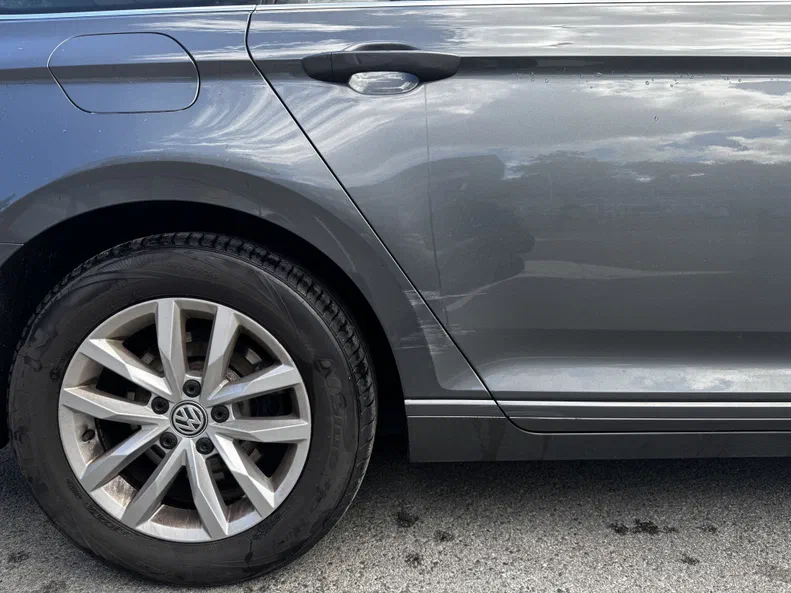 Volkswagen Passat 2015 - 21