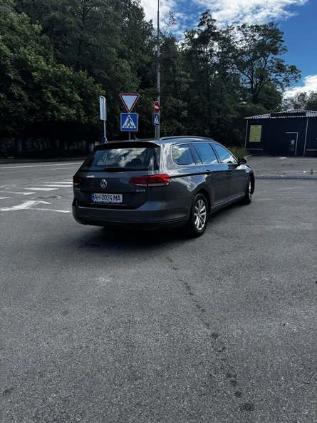 Volkswagen Passat 2015 - 10