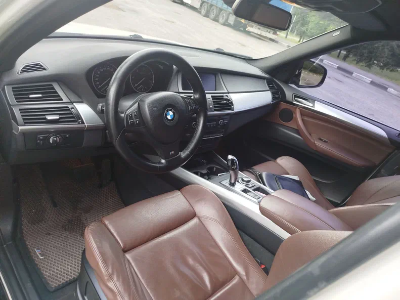 BMW X5 2012 - 19