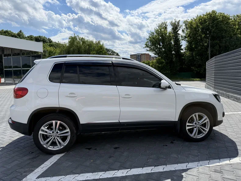 Volkswagen Tiguan 2012 - 14