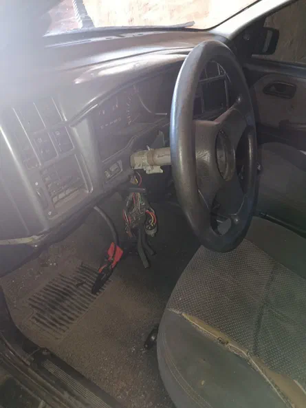 Ford Sierra 1992 - 5