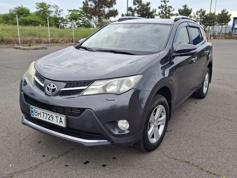 Toyota RAV4 2012 - 3