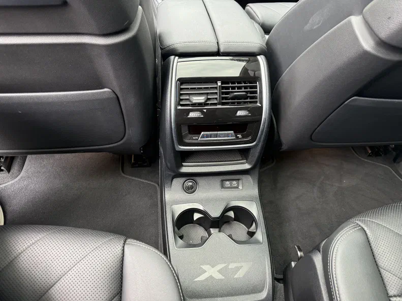 BMW X7 2023 - 4