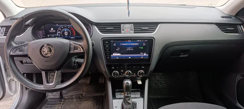 Skoda Octavia 2019 - 13