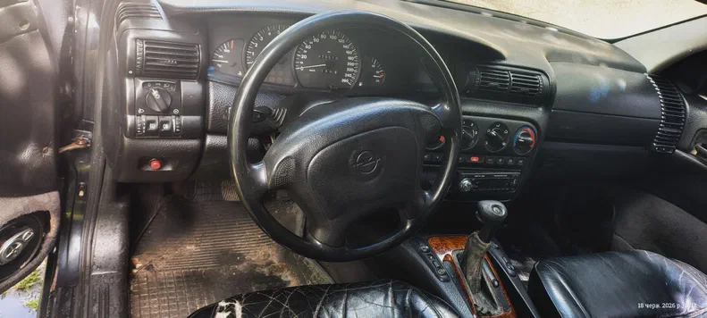 Opel Omega 1994 - 4