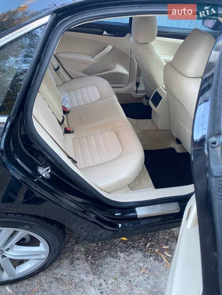 Volkswagen Passat 2015 - 6