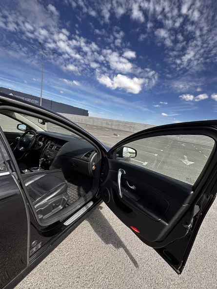 Renault Latitude 2011 - 24