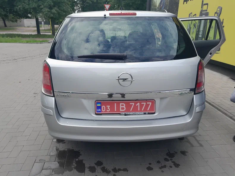 Opel Astra 2009 - 7