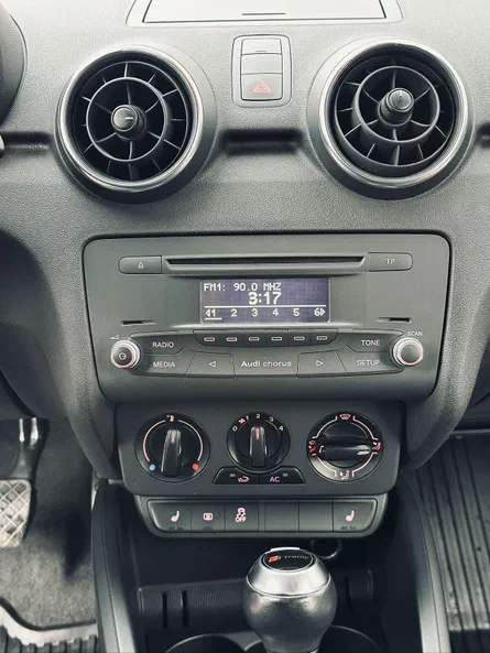 Audi A1 2012 - 21