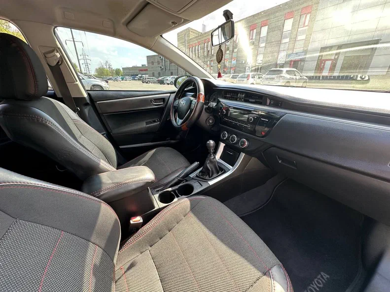 Toyota Corolla 2014 - 0