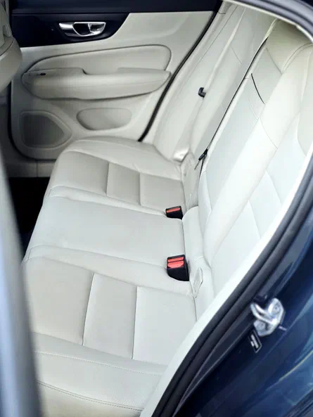 Volvo S60 2018 - 8