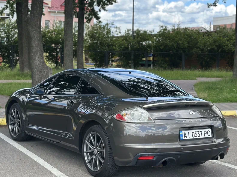 Mitsubishi Eclipse 2011 - 8