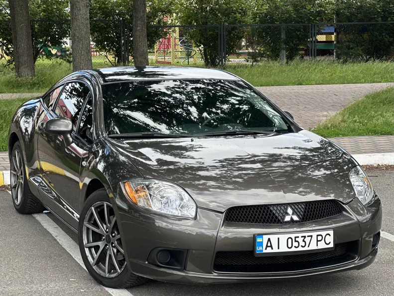 Mitsubishi Eclipse 2011 - 10