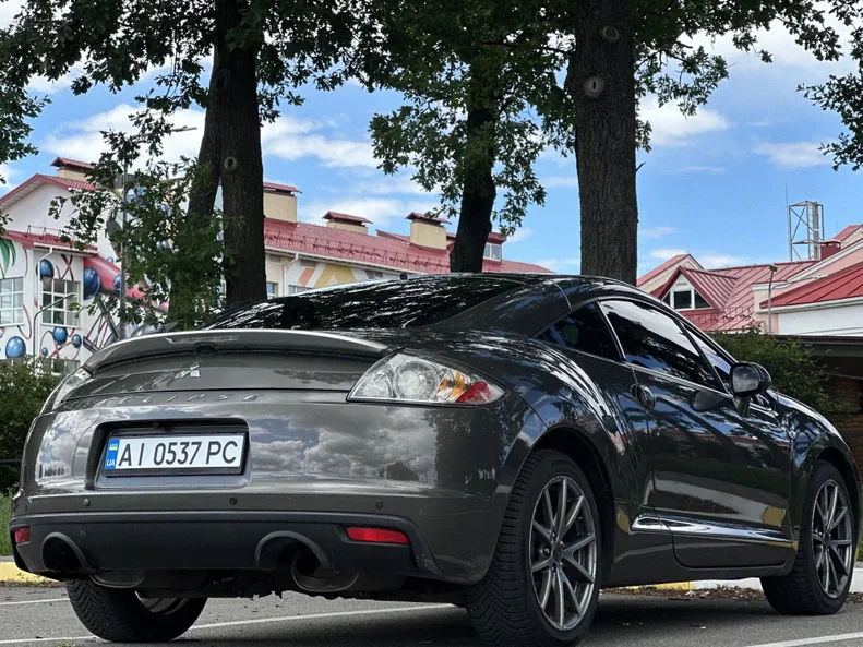 Mitsubishi Eclipse 2011 - 12