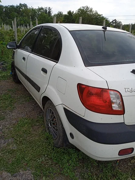 Kia Rio 2009 - 8