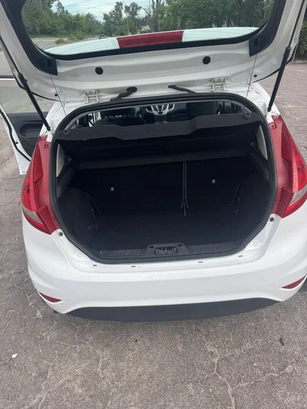 Ford Fiesta 2011 - 7
