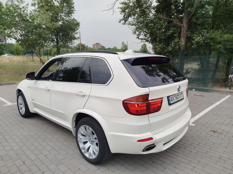 BMW X5 2012 - 9