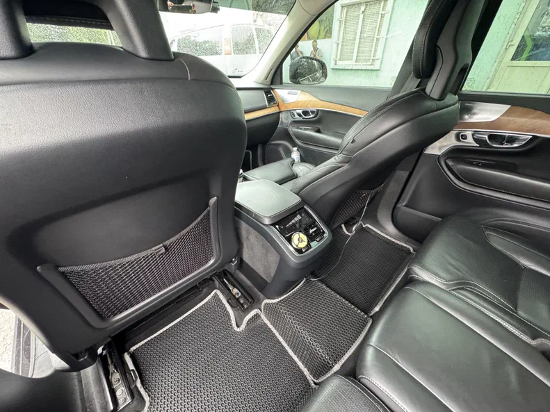 Volvo XC90 2015 - 6