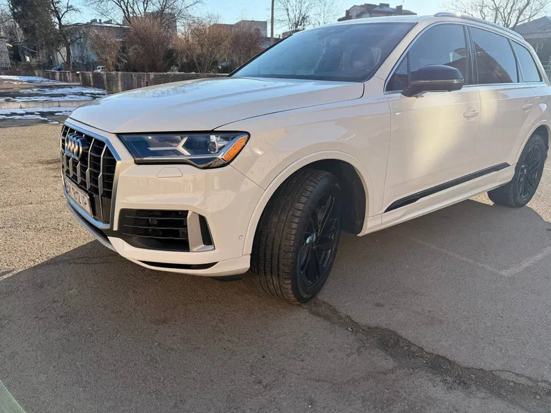 Audi Q7 2020 - 6