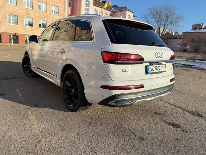 Audi Q7 2020 - 3