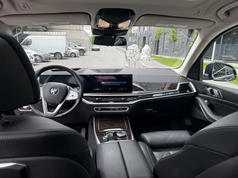 BMW X7 2023 - 8